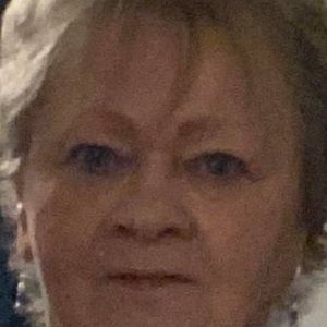 Meet your Posher, Dee